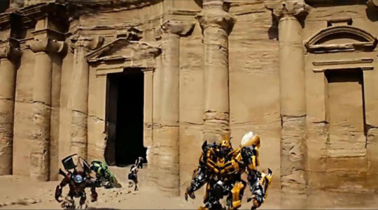 1.jpg 数千套科达执法记录仪入驻约旦警察总局